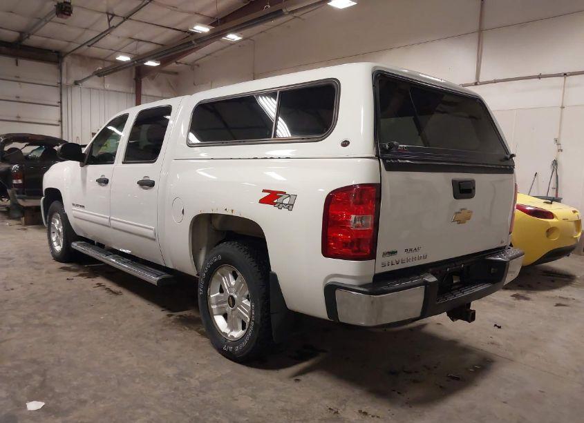 Photo 3 of 2010 Chevrolet Silverado 1500 LT (VIN 3GCRKSE36AG249979)
