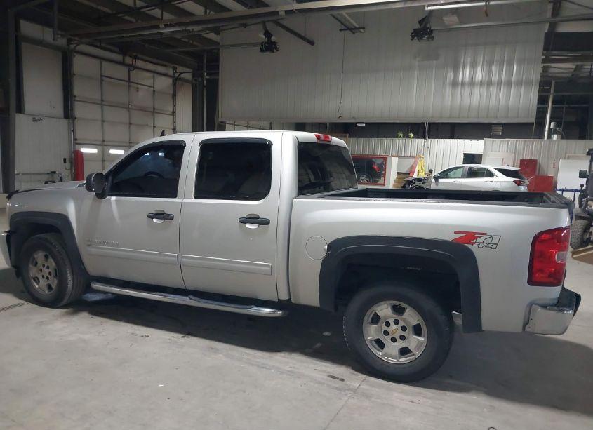 Photo 14 of 2010 Chevrolet Silverado 1500 LT (VIN 3GCRKSE36AG285199)