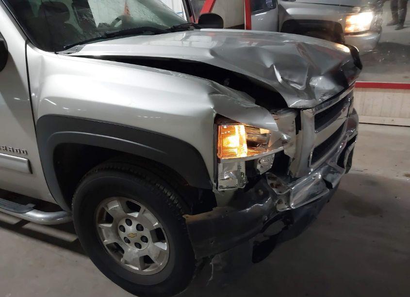 Photo 17 of 2010 Chevrolet Silverado 1500 LT (VIN 3GCRKSE36AG285199)