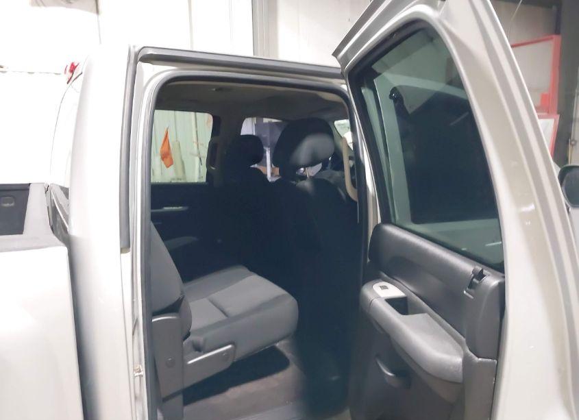 Photo 8 of 2010 Chevrolet Silverado 1500 LT (VIN 3GCRKSE36AG285199)