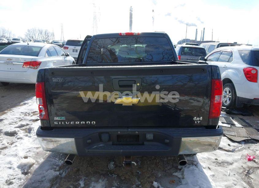 Photo 15 of 2010 Chevrolet Silverado 1500 LT (VIN 3GCRKSE37AG113456)