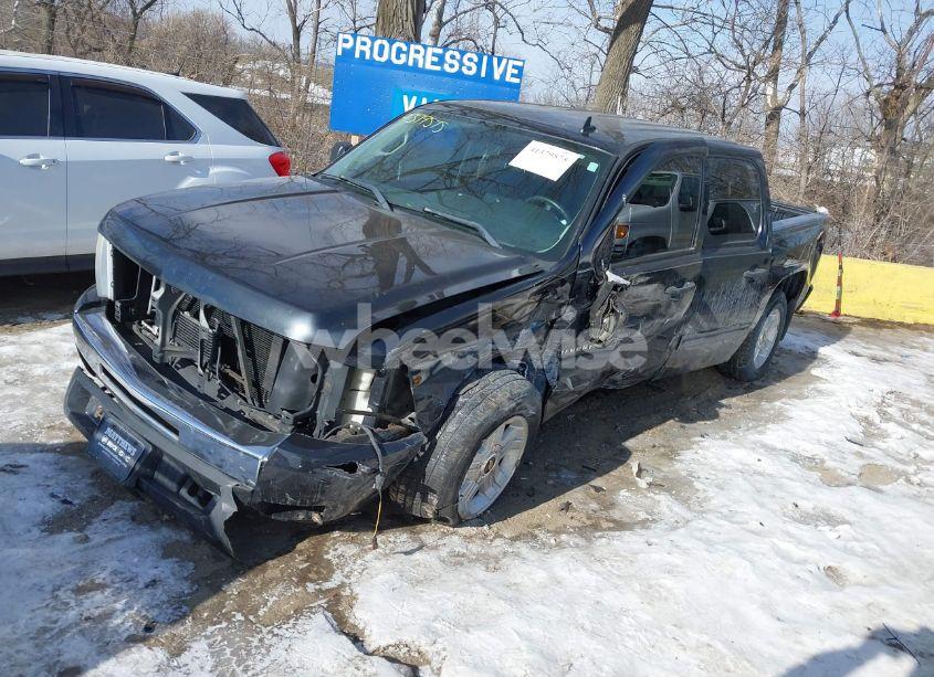 Photo 2 of 2010 Chevrolet Silverado 1500 LT (VIN 3GCRKSE37AG113456)