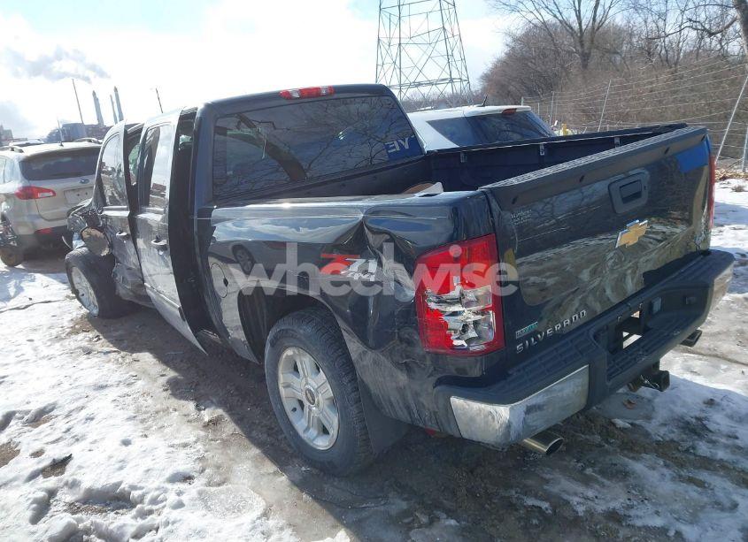 Photo 3 of 2010 Chevrolet Silverado 1500 LT (VIN 3GCRKSE37AG113456)