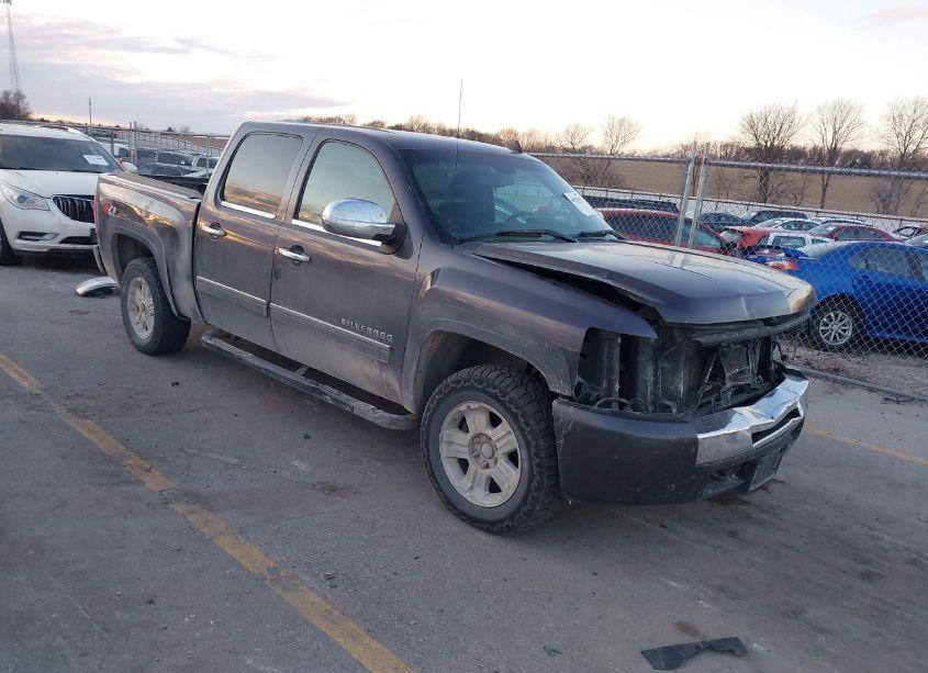 2010 Chevrolet Silverado 1500 LT (VIN 3GCRKSE37AG193454) main photo