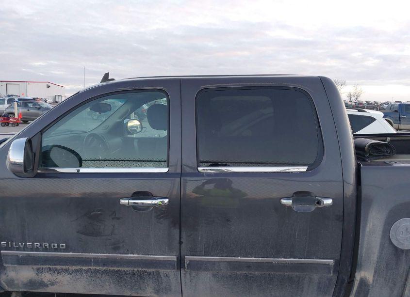 Photo 15 of 2010 Chevrolet Silverado 1500 LT (VIN 3GCRKSE37AG193454)