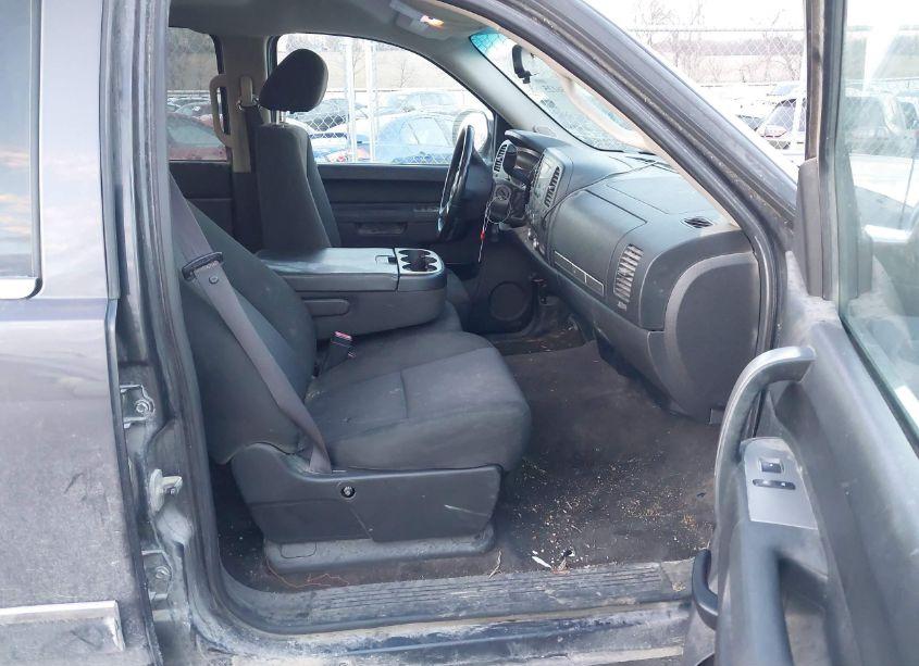 Photo 5 of 2010 Chevrolet Silverado 1500 LT (VIN 3GCRKSE37AG193454)