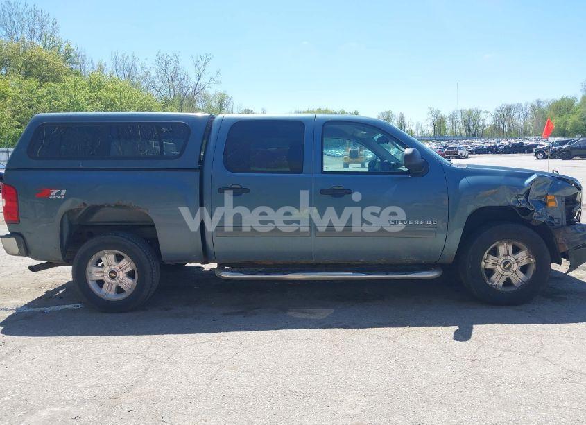 Photo 13 of 2010 Chevrolet Silverado 1500 LT (VIN 3GCRKSE37AG221351)