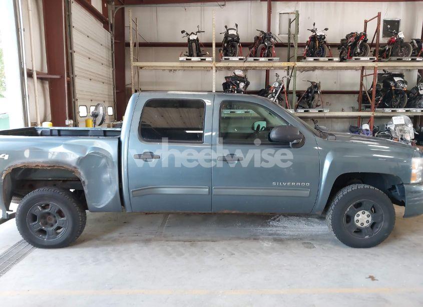 Photo 13 of 2010 Chevrolet Silverado 1500 LT (VIN 3GCRKSE37AG293988)