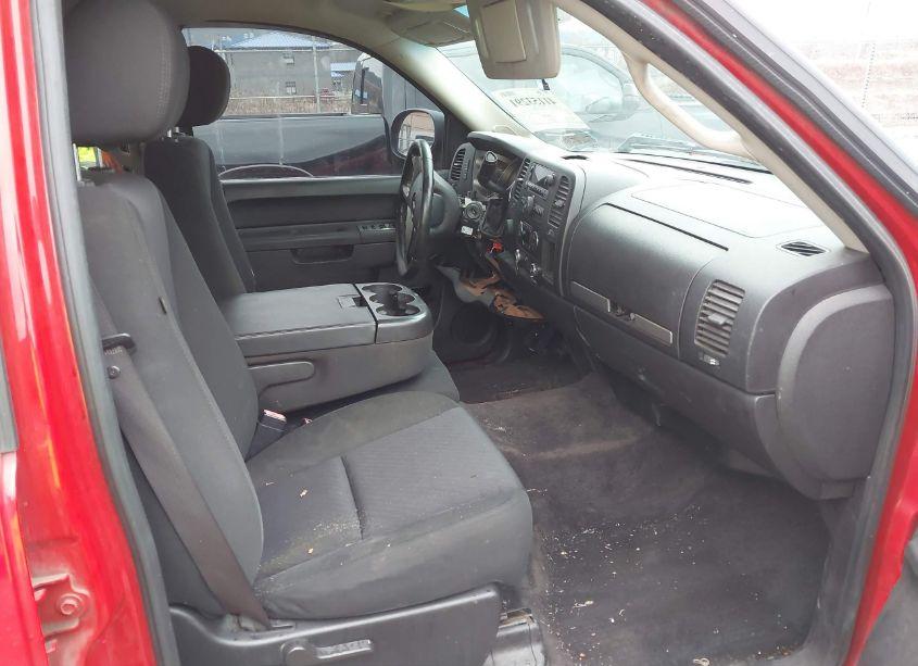 Photo 5 of 2010 Chevrolet Silverado 1500 LT (VIN 3GCRKSE38AG151990)