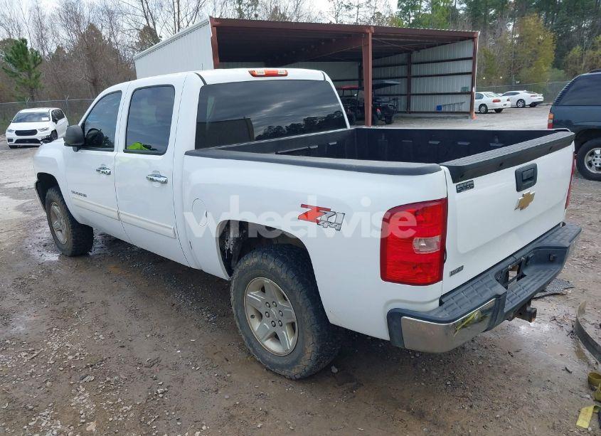 Photo 3 of 2010 Chevrolet Silverado 1500 LT (VIN 3GCRKSE38AG257162)