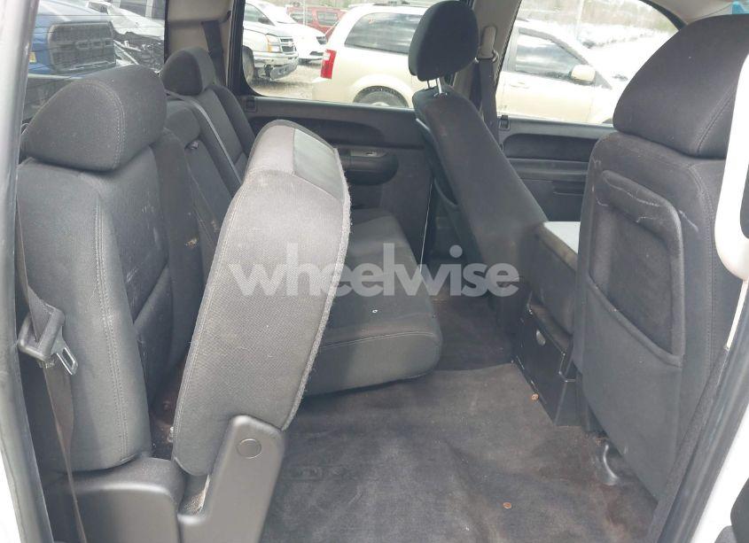 Photo 8 of 2010 Chevrolet Silverado 1500 LT (VIN 3GCRKSE38AG257162)