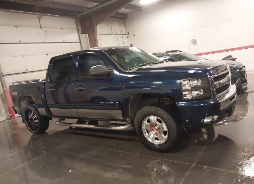 Photo 13 of 2010 Chevrolet Silverado 1500 LT (VIN 3GCRKSE39AG147365)