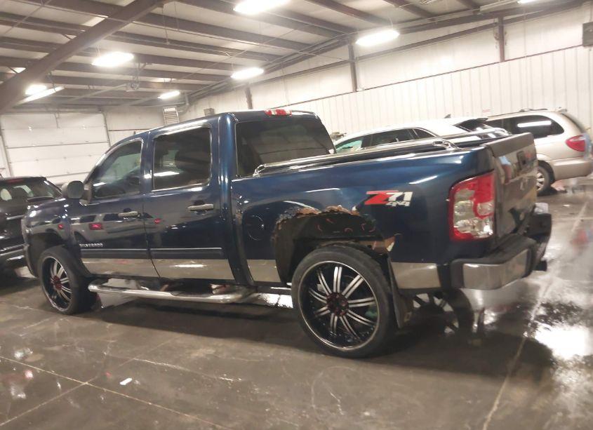 Photo 14 of 2010 Chevrolet Silverado 1500 LT (VIN 3GCRKSE39AG147365)