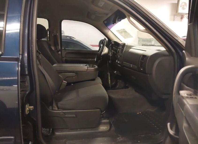 Photo 5 of 2010 Chevrolet Silverado 1500 LT (VIN 3GCRKSE39AG147365)