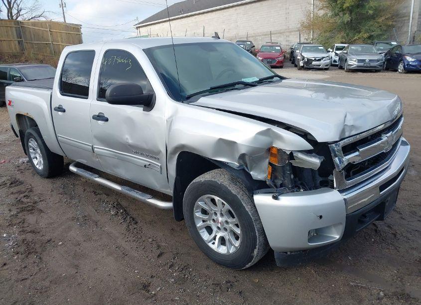2010 Chevrolet Silverado 1500 LT (VIN 3GCRKSE39AG160407) main photo
