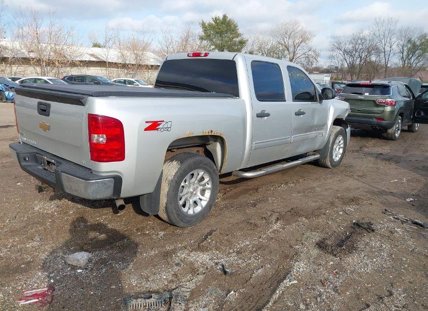 Photo 4 of 2010 Chevrolet Silverado 1500 LT (VIN 3GCRKSE39AG160407)
