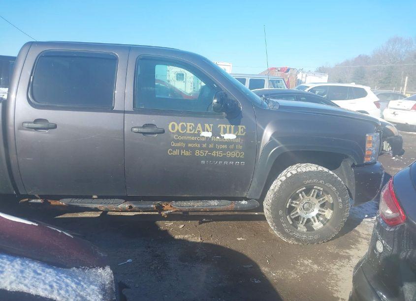 Photo 13 of 2010 Chevrolet Silverado 1500 LT (VIN 3GCRKSE39AG187526)
