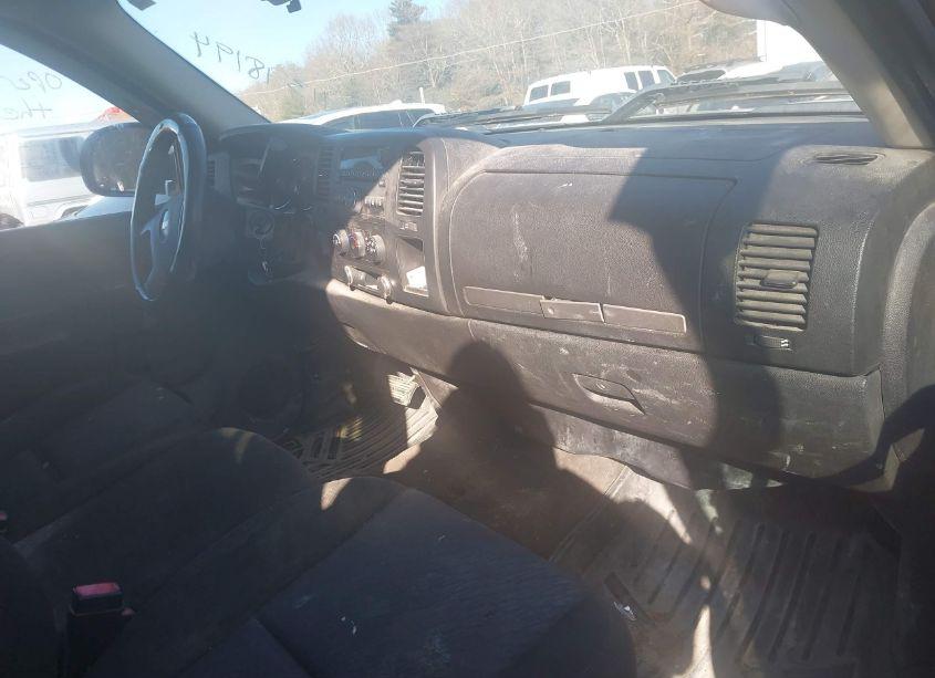 Photo 5 of 2010 Chevrolet Silverado 1500 LT (VIN 3GCRKSE39AG187526)