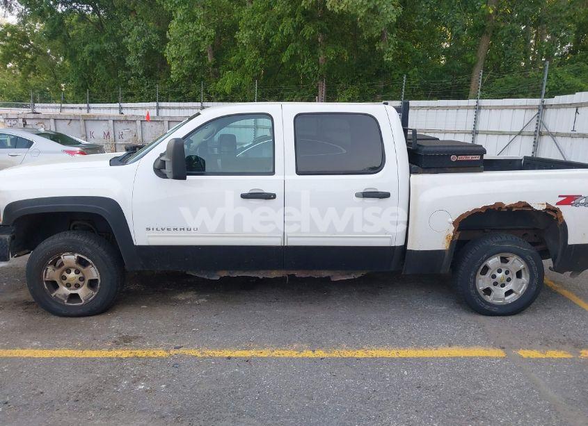 Photo 14 of 2010 Chevrolet Silverado 1500 LT (VIN 3GCRKSE39AG233503)
