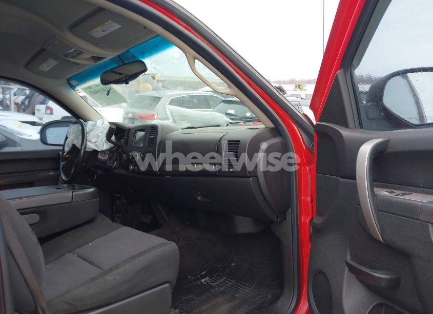 Photo 5 of 2010 Chevrolet Silverado 1500 LT (VIN 3GCRKSE3XAG234398)