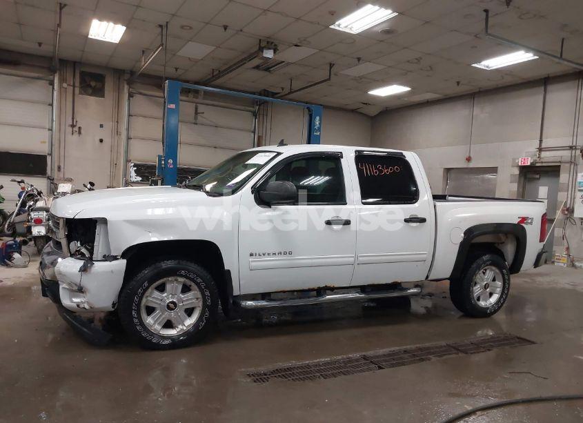 Photo 14 of 2010 Chevrolet Silverado 1500 LT (VIN 3GCRKSE3XAG247894)