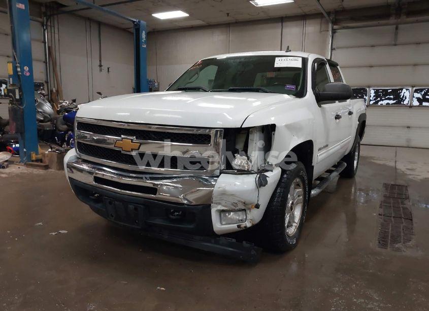 Photo 6 of 2010 Chevrolet Silverado 1500 LT (VIN 3GCRKSE3XAG247894)