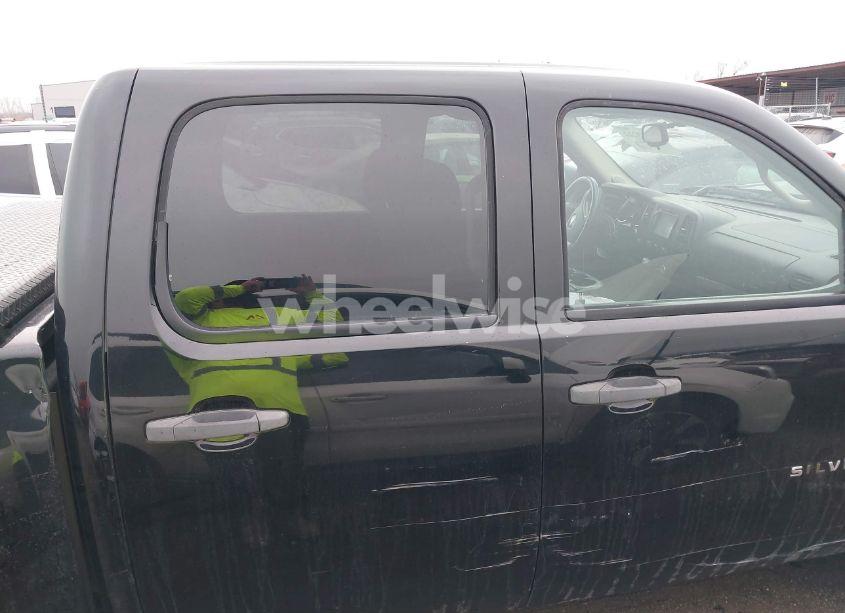 Photo 14 of 2010 Chevrolet Silverado 1500 LT (VIN 3GCRKSE3XAG290499)