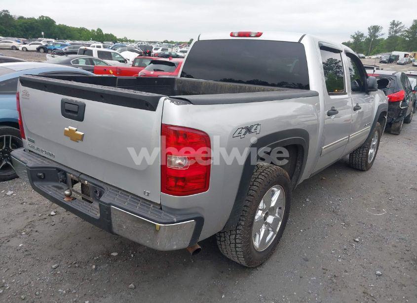 Photo 4 of 2010 Chevrolet Silverado 1500 LT (VIN 3GCRKSEA2AG130907)