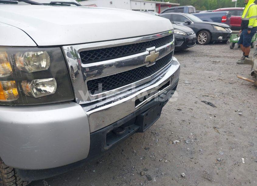 Photo 6 of 2010 Chevrolet Silverado 1500 LT (VIN 3GCRKSEA2AG130907)