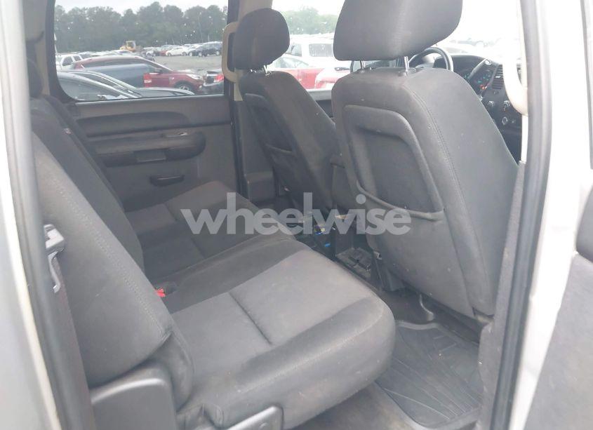 Photo 8 of 2010 Chevrolet Silverado 1500 LT (VIN 3GCRKSEA2AG130907)