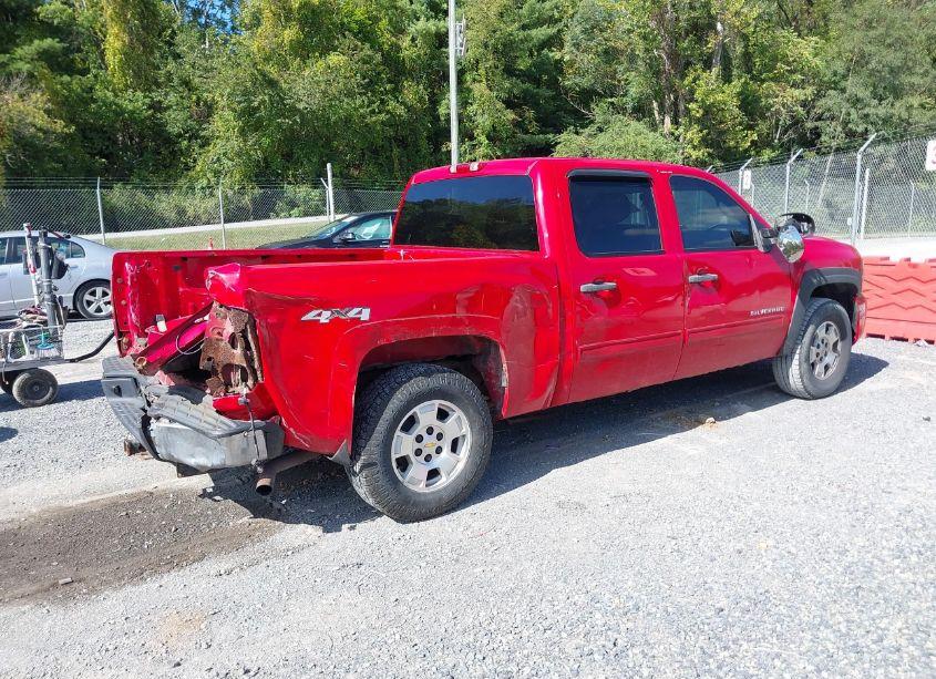 Photo 4 of 2010 Chevrolet Silverado 1500 LT (VIN 3GCRKSEA7AG147282)