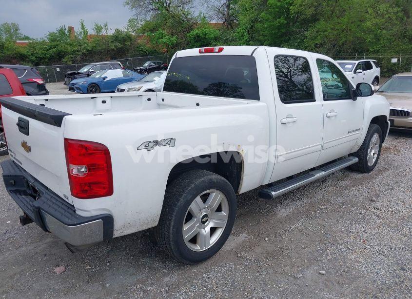 Photo 4 of 2010 Chevrolet Silverado 1500 LTZ (VIN 3GCRKTE21AG196394)