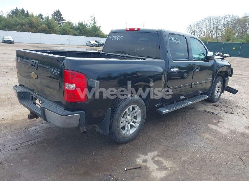 Photo 4 of 2010 Chevrolet Silverado 1500 LTZ (VIN 3GCRKTE30AG215302)