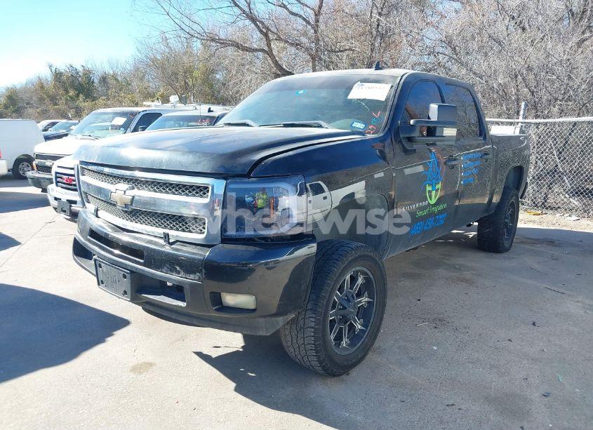 Photo 2 of 2010 Chevrolet Silverado 1500 LTZ (VIN 3GCRKTE32AG173375)