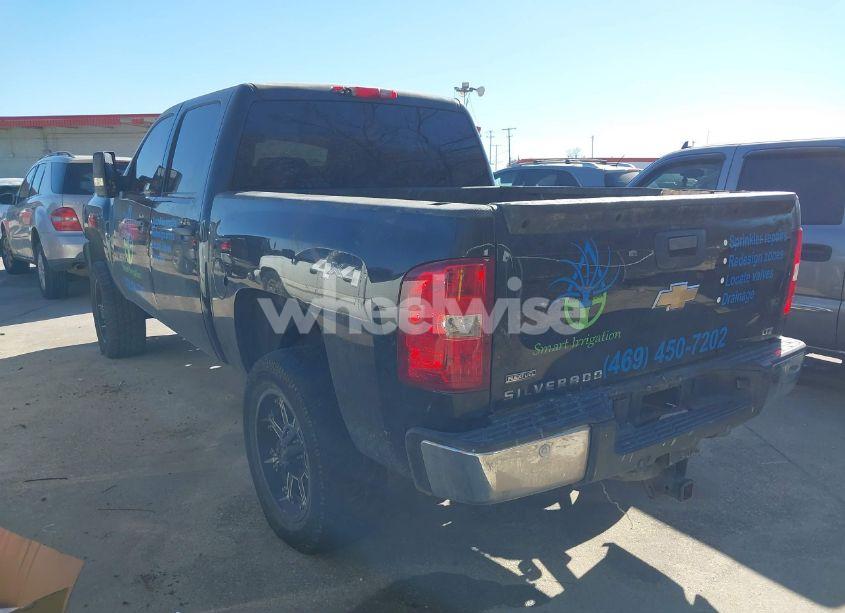 Photo 3 of 2010 Chevrolet Silverado 1500 LTZ (VIN 3GCRKTE32AG173375)