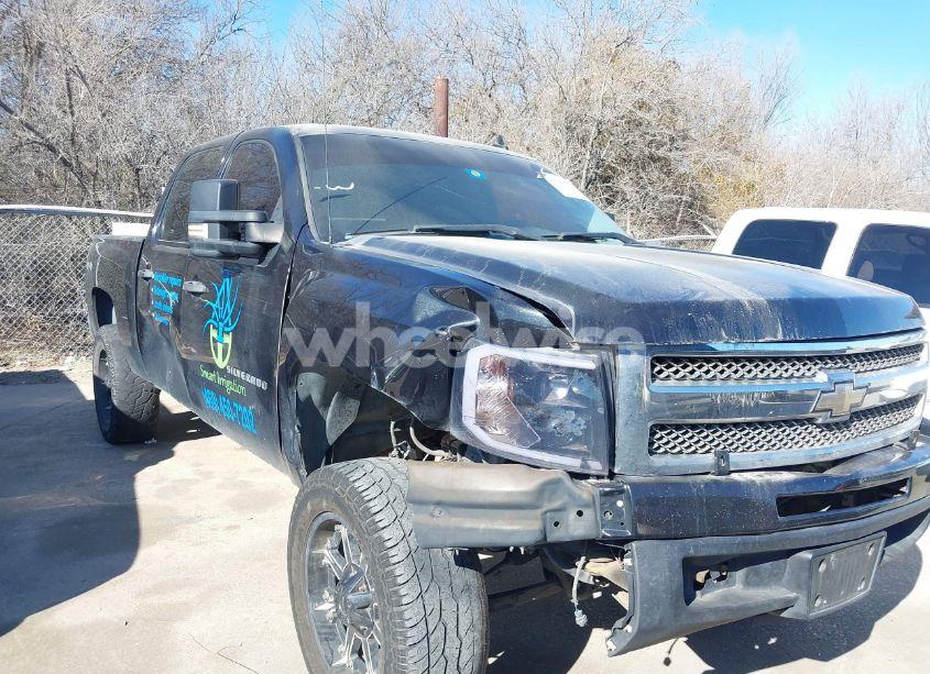 Photo 6 of 2010 Chevrolet Silverado 1500 LTZ (VIN 3GCRKTE32AG173375)