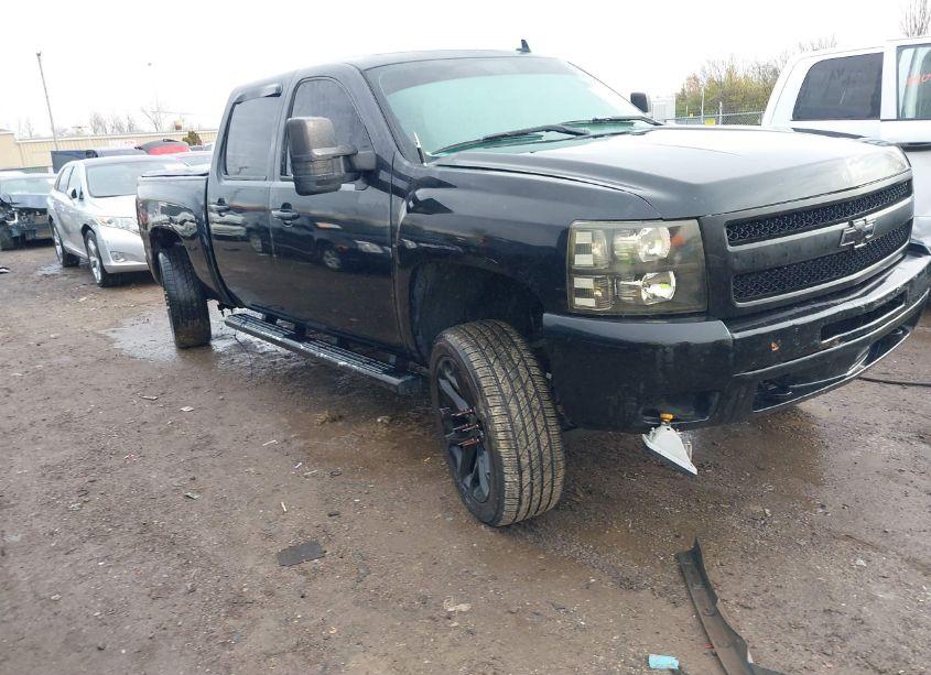 2010 Chevrolet Silverado 1500 LTZ (VIN 3GCRKTE38AG141255) main photo