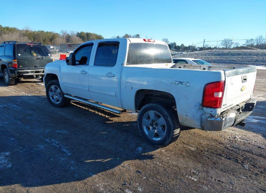 Photo 3 of 2010 Chevrolet Silverado 1500 LTZ (VIN 3GCRKTE39AG107177)