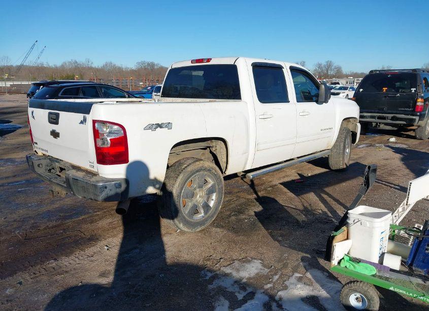 Photo 4 of 2010 Chevrolet Silverado 1500 LTZ (VIN 3GCRKTE39AG107177)