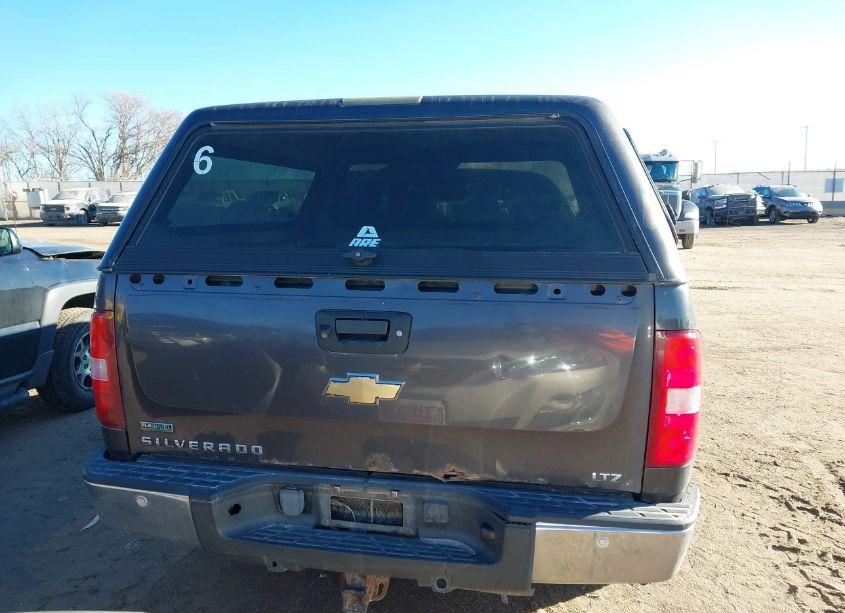 Photo 17 of 2010 Chevrolet Silverado 1500 LTZ (VIN 3GCRKTE39AG276924)