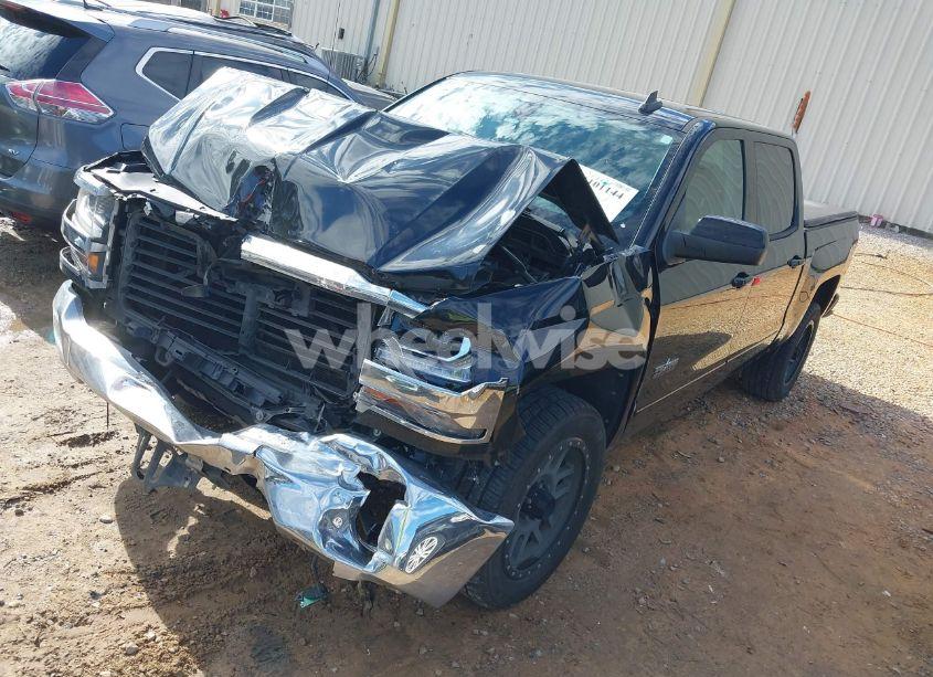 Photo 2 of 2017 Chevrolet Silverado 1500 1LT (VIN 3GCUCRER5HG498269)