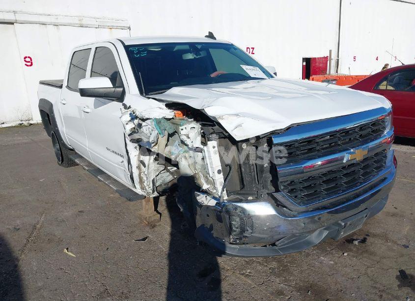 2018 Chevrolet Silverado 1500 1LT (VIN 3GCUCRER6JG239392) main photo