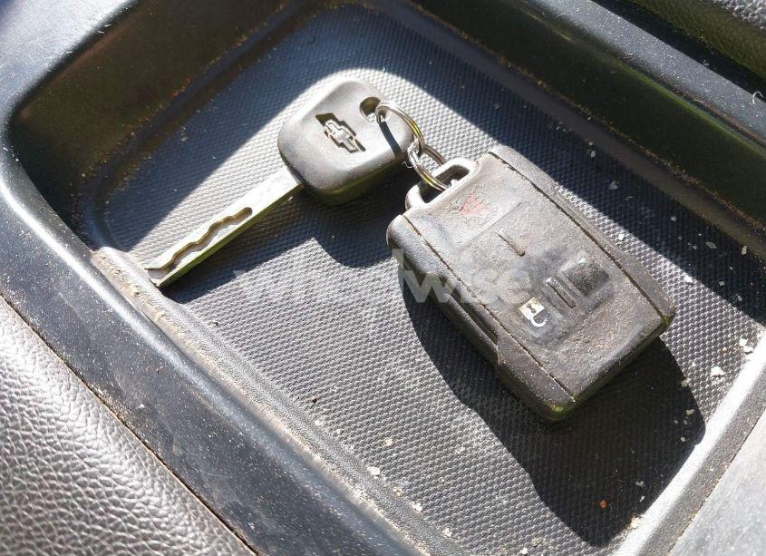 Photo 11 of 2018 Chevrolet Silverado 1500 1LT (VIN 3GCUCRER6JG239392)