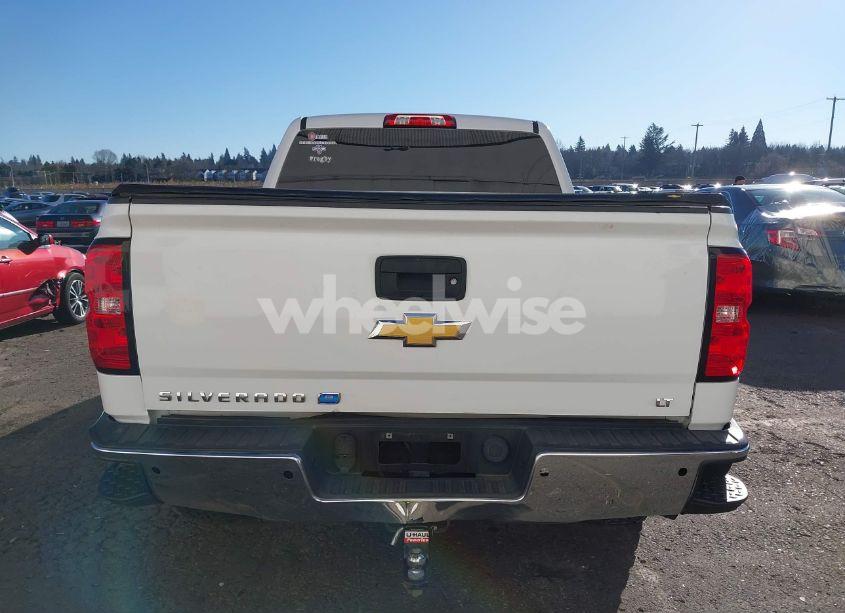 Photo 17 of 2018 Chevrolet Silverado 1500 1LT (VIN 3GCUCRER6JG239392)