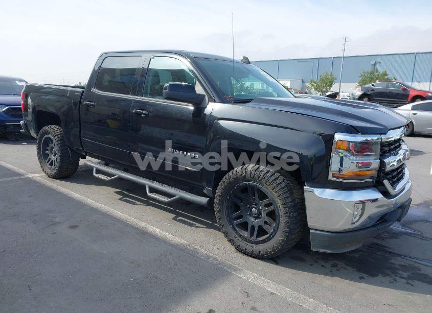 2018 Chevrolet Silverado 1500 1LT (VIN 3GCUCRER8JG424298) main photo