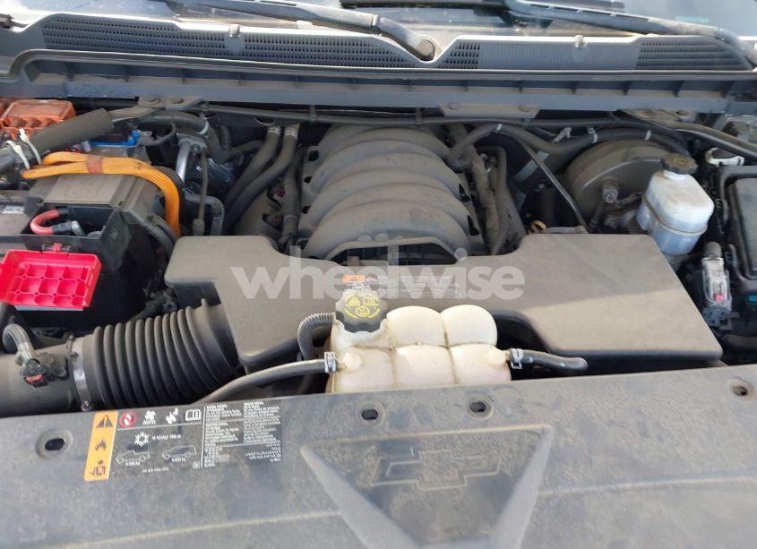 Photo 10 of 2018 Chevrolet Silverado 1500 1LT (VIN 3GCUCRER8JG424298)