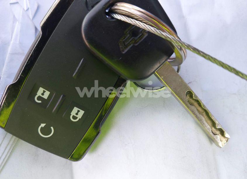 Photo 11 of 2018 Chevrolet Silverado 1500 1LT (VIN 3GCUCRER8JG424298)