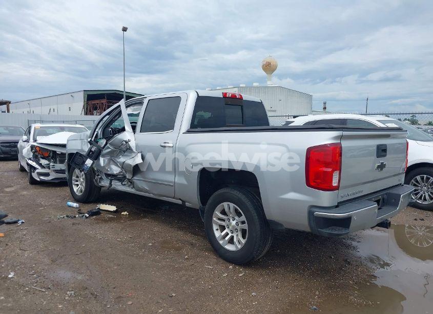 Photo 3 of 2018 Chevrolet Silverado 1500 1LZ (VIN 3GCUCSEC4JG183777)