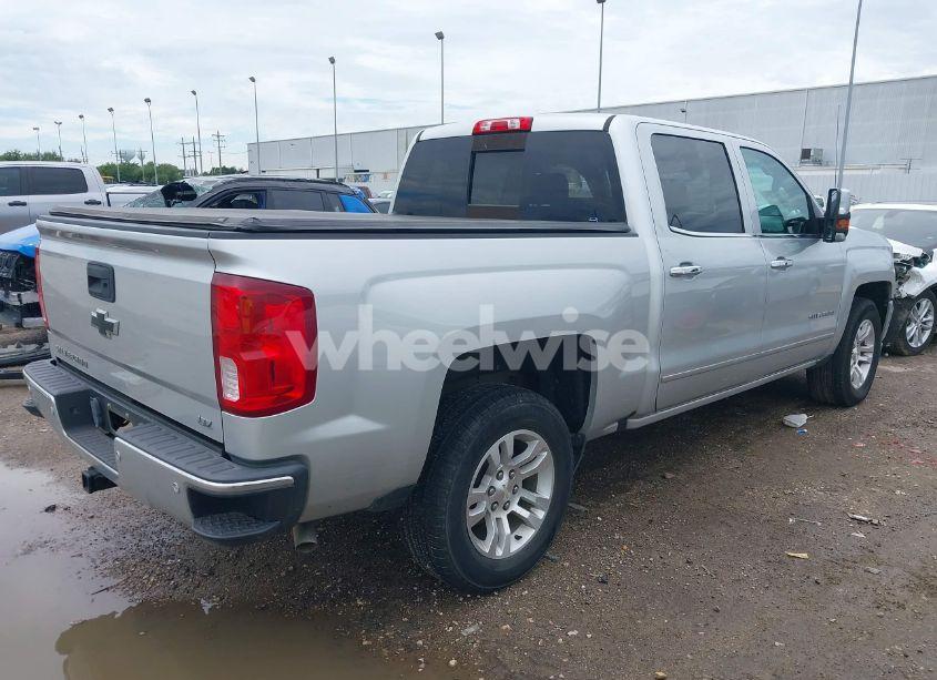 Photo 4 of 2018 Chevrolet Silverado 1500 1LZ (VIN 3GCUCSEC4JG183777)