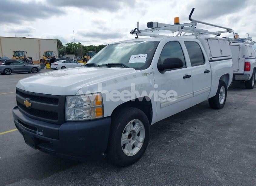 Photo 2 of 2012 Chevrolet Silverado 1500 HYBRID 1HY (VIN 3GCUCUEJ4CG151330)